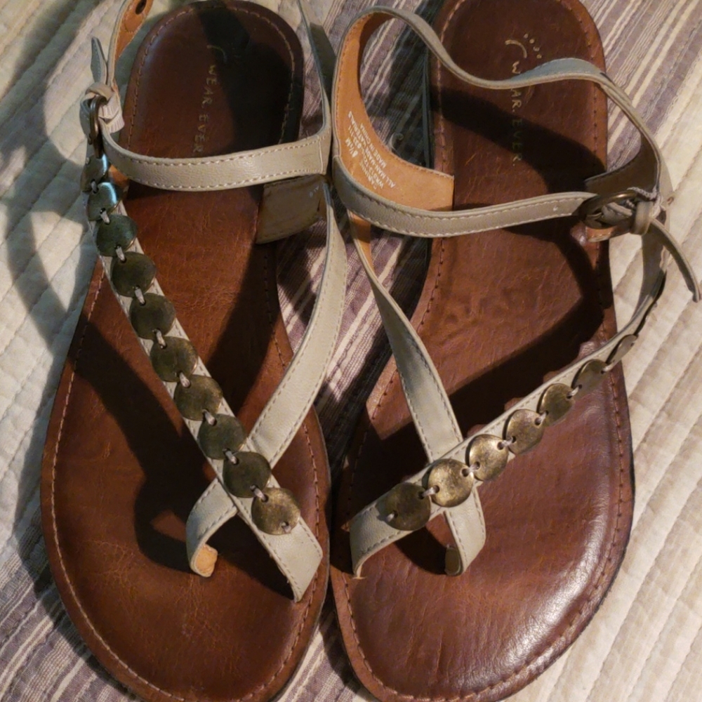Shoes womens size 8.5